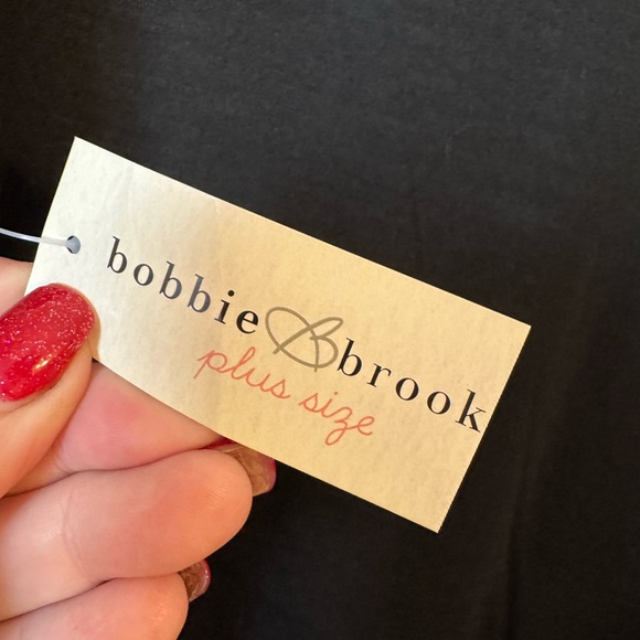 NWT Black/White Layered Look Top w/Studded Detail   1X   #3 - Picture 9 of 9